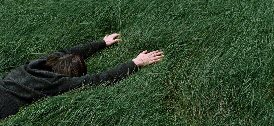 8 Ways to Embrace Nature’s Microbes And Boost Your Microbiome